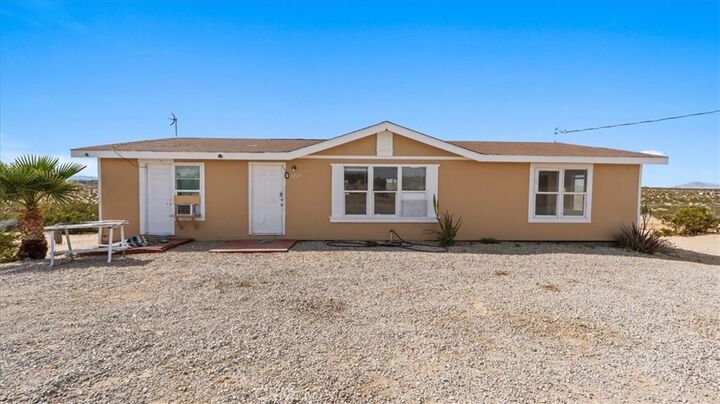 Property Photo:  1227 Alfalfa  CA 92277 