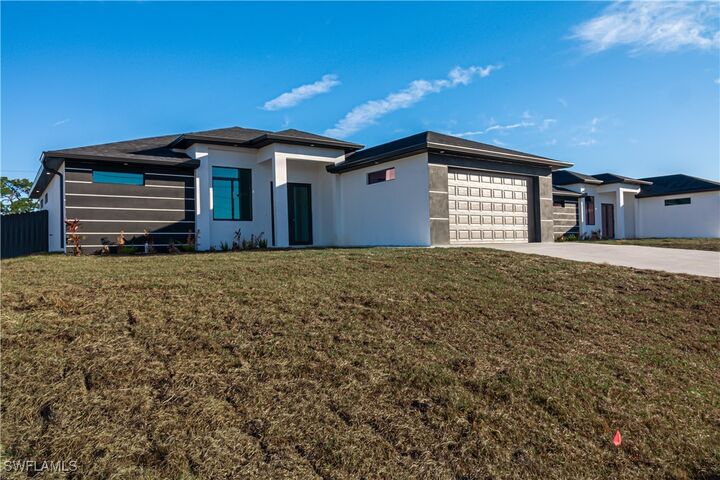 Property Photo:  401 Kismet Parkway E  FL 33909 