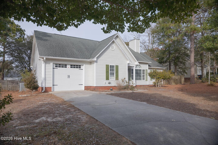 Property Photo:  205 Hepworth Way  NC 28412 