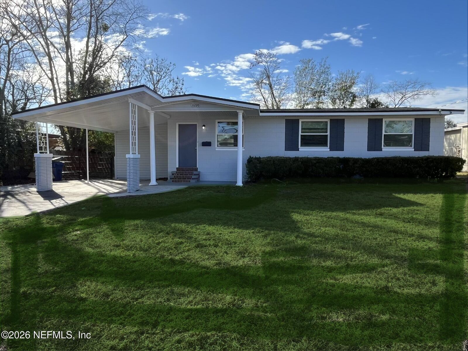Property Photo: 11220 Soforenko Drive FL 32218