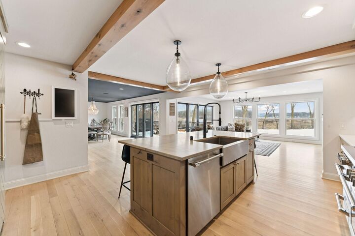 Property Photo: 3141 Fairchild Avenue MN 55391