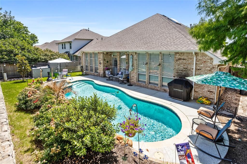 Property Photo: 4824 Carolina Trace Trail TX 76244