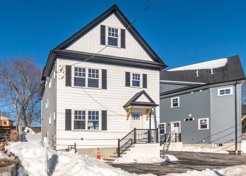 Property Photo:  89 Hardy Pond Road  MA 02452 