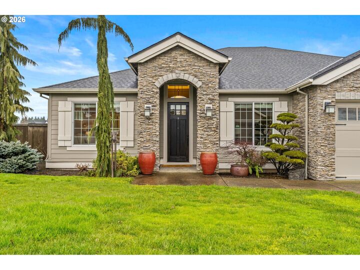 Property Photo:  5800 NE 120th St  WA 98686 