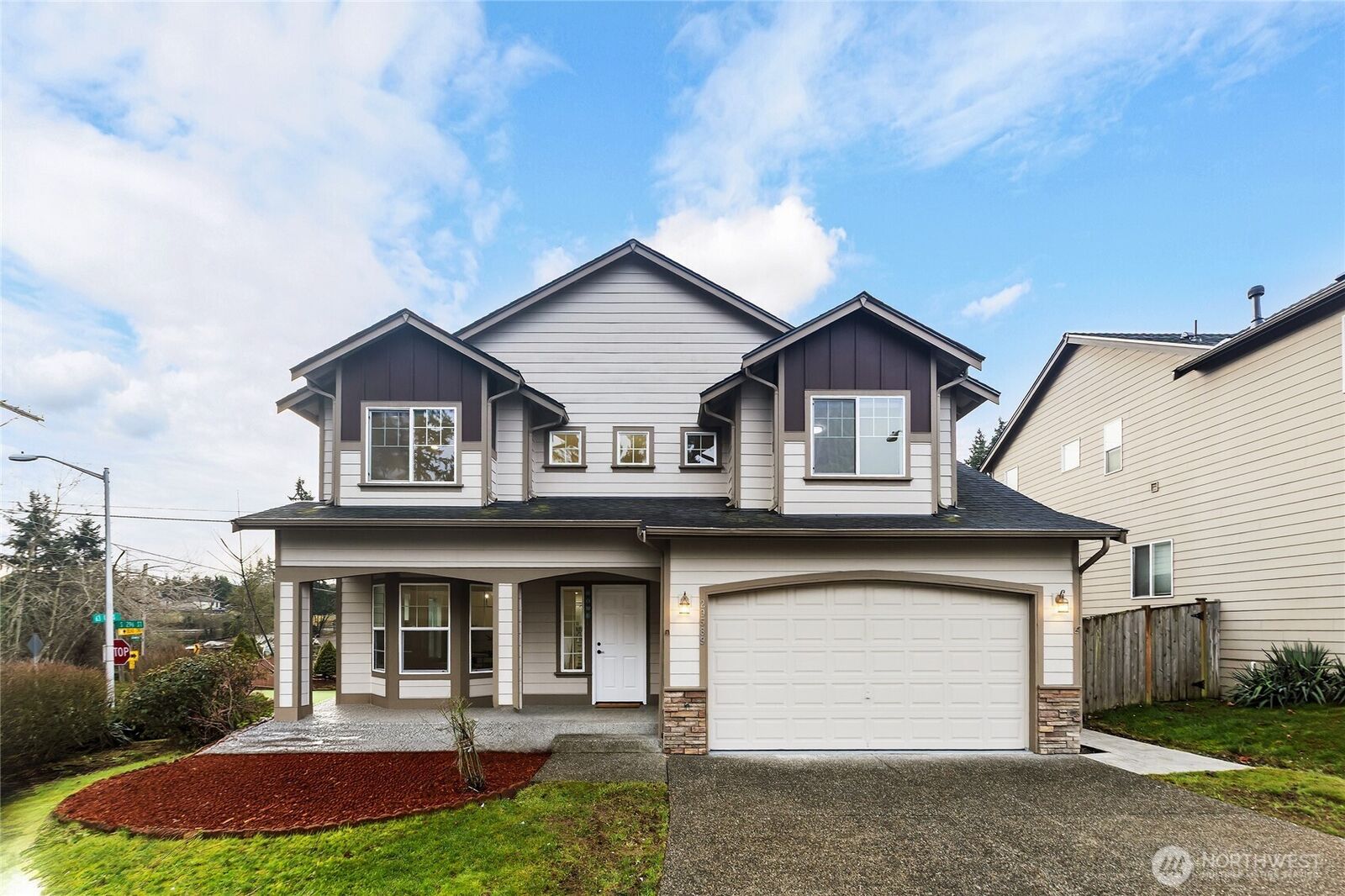 Property Photo:  29589  63rd Court S  WA 98001 