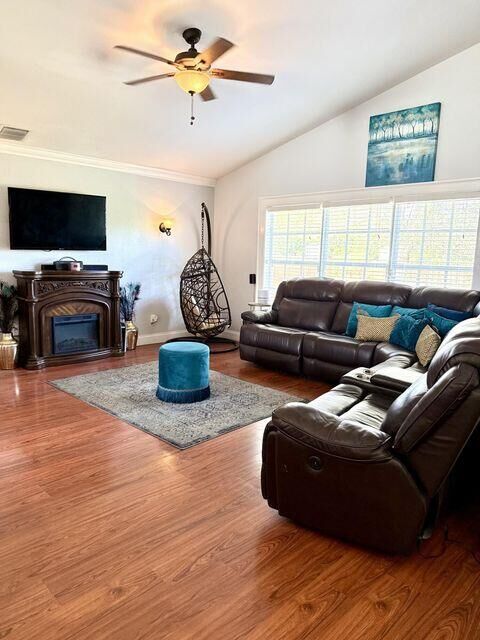 Property Photo:  1561 SW Gadsan Avenue  FL 34953 