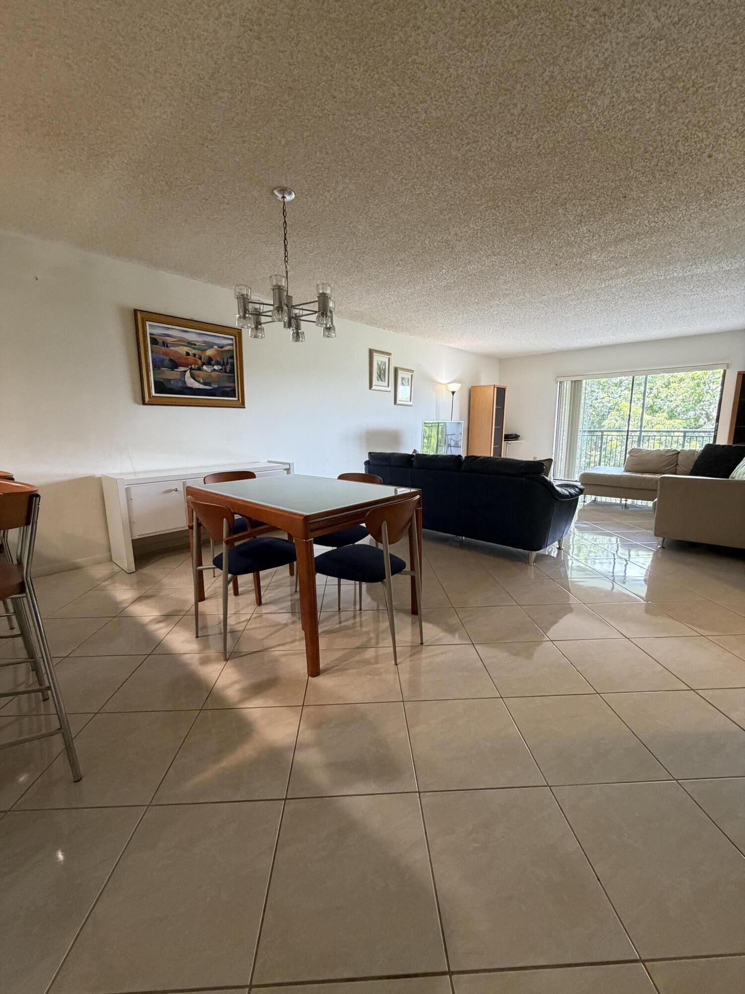 Property Photo:  16141 Blatt Boulevard 408  FL 33326 
