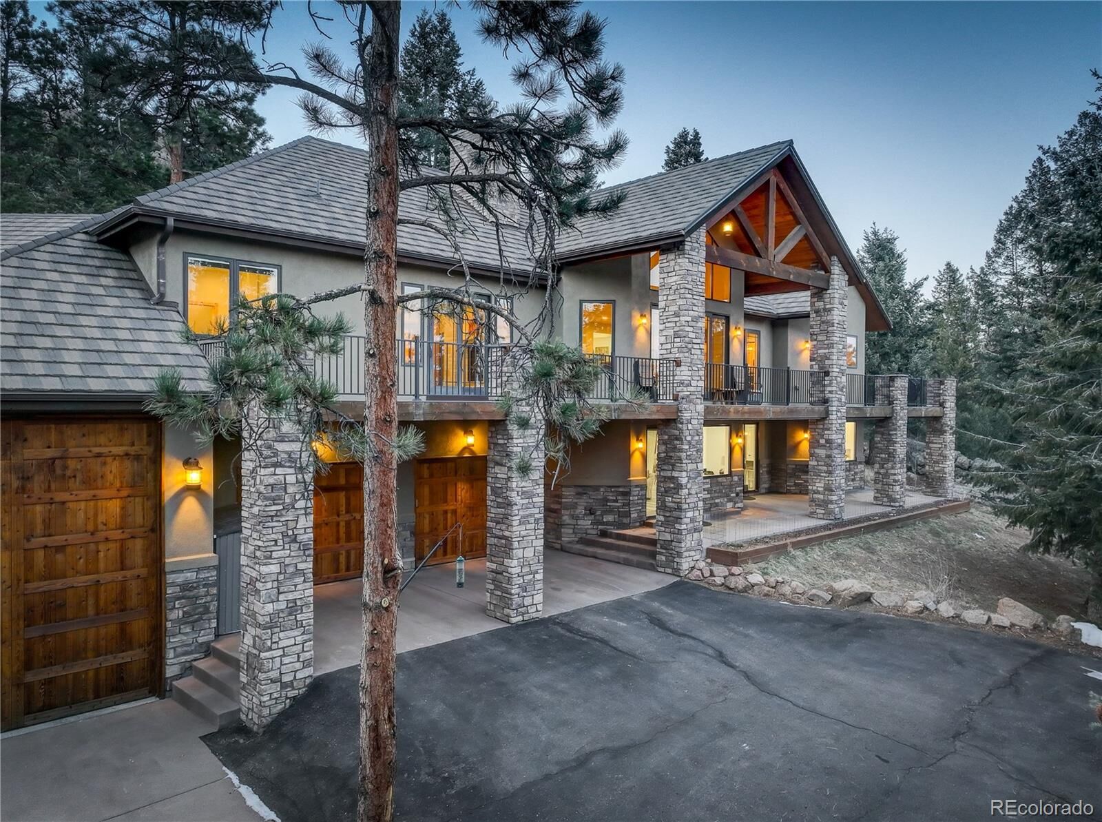 Property Photo:  21965 High Springs Trail  CO 80465 