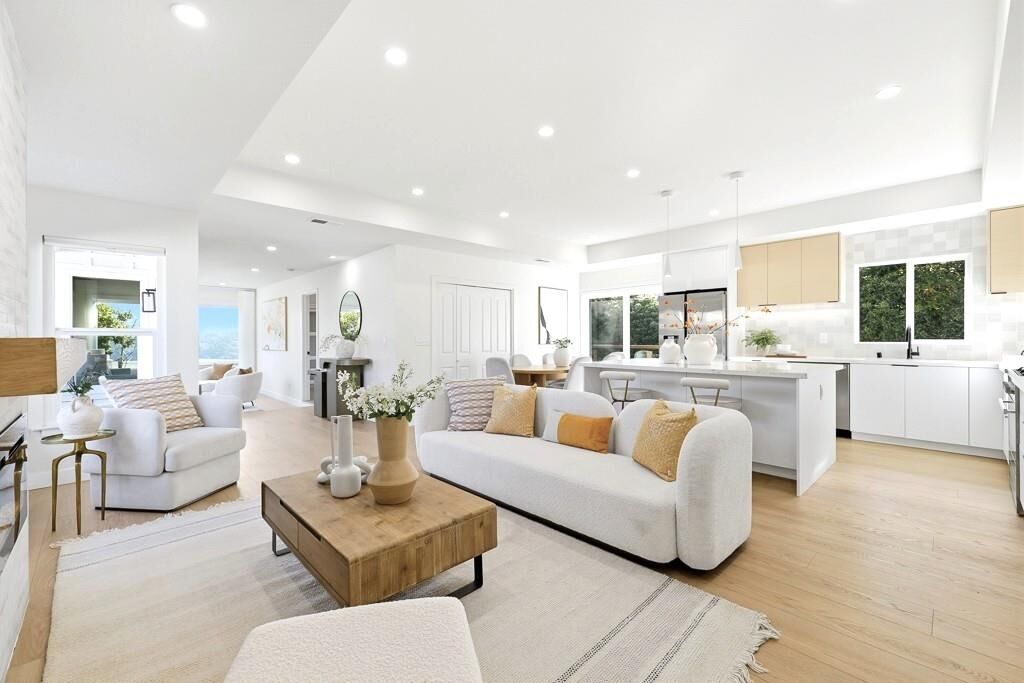 Property Photo:  2637 Sequoia Way  CA 94002 