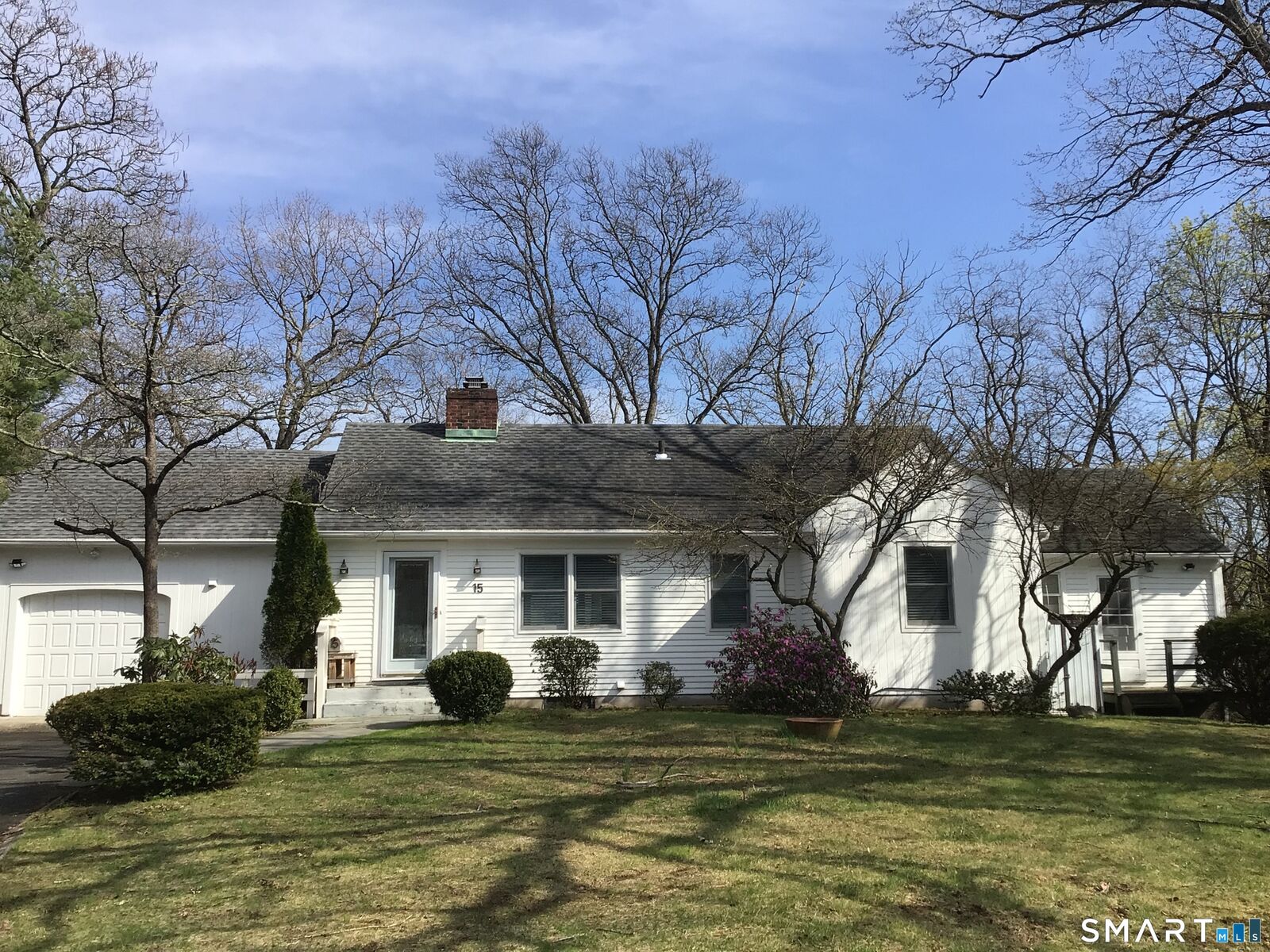 Property Photo:  15 Bon Air Avenue  CT 06907 