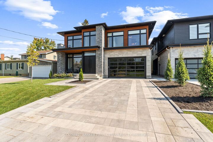 Property Photo:  1124 Normandy Crescent  ON K2E 5A4 