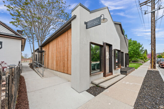 Property Photo:  1354 S 1100 E  UT 84105 