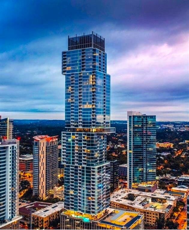 Property Photo:  301 West Avenue 5002  TX 78701 