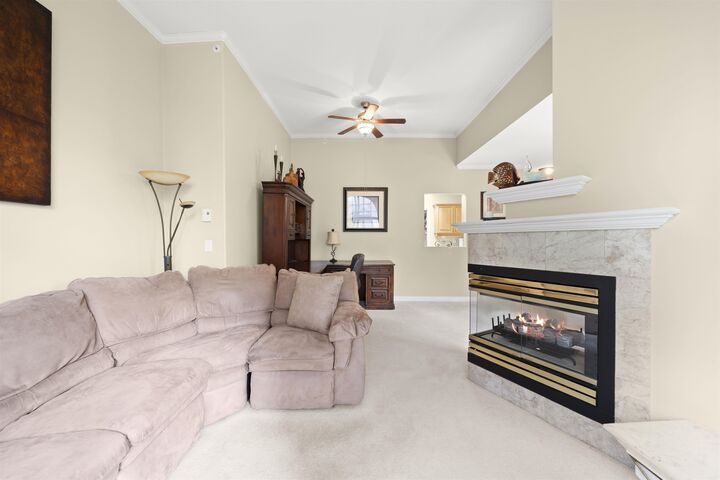 Property Photo: 1185 Pacific Street 423 BC V3B 7Z2