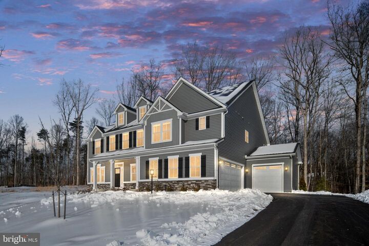 Property Photo:  112 Lake Bluff Court  VA 22406 