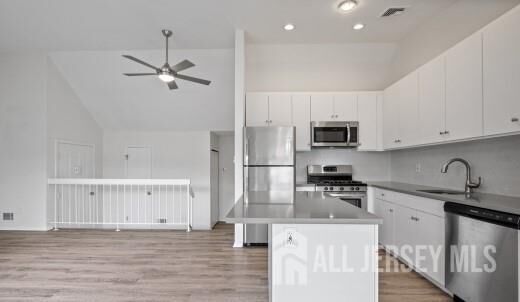 Property Photo:  1406 Spruce Hills Drive  NJ 08826 