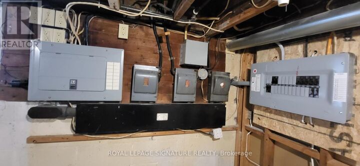 Property Photo: 22 Kennedy Street ON L3B 3R6