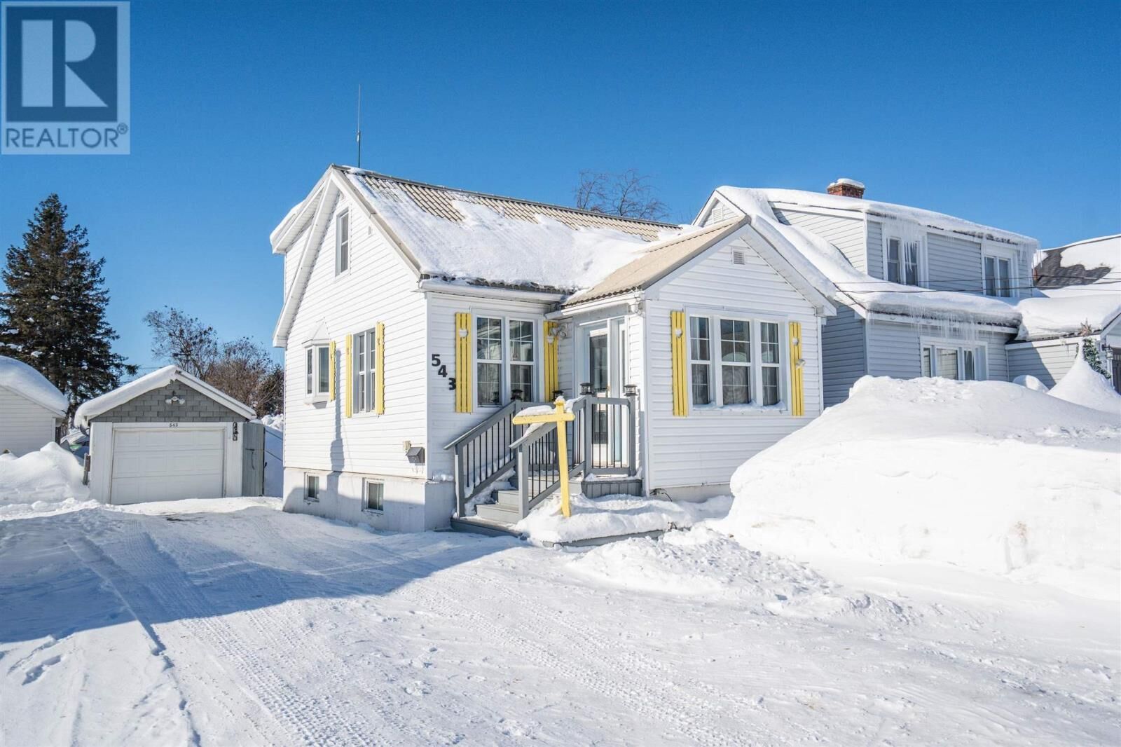 Photo de la propriété: 543 Morin St ON P6C 3G1