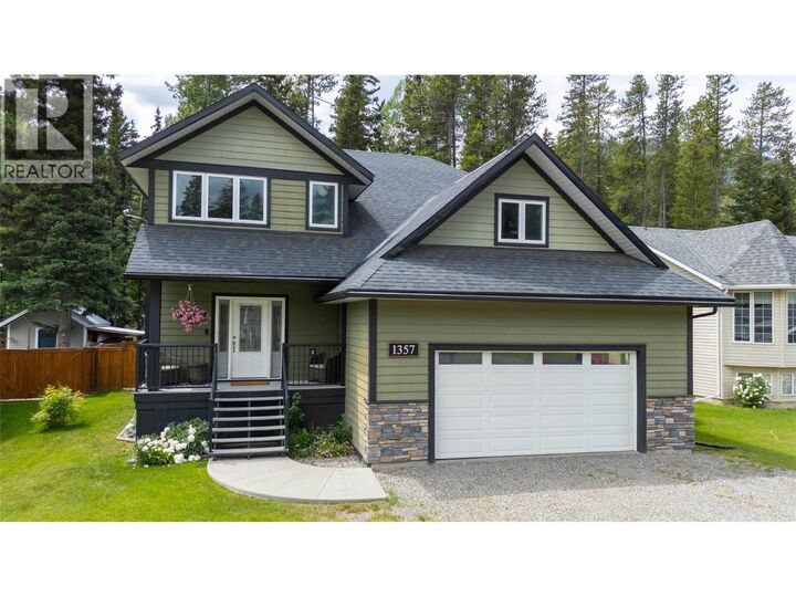 Property Photo:  1357 Cypress Drive  BC V0B 2G2 