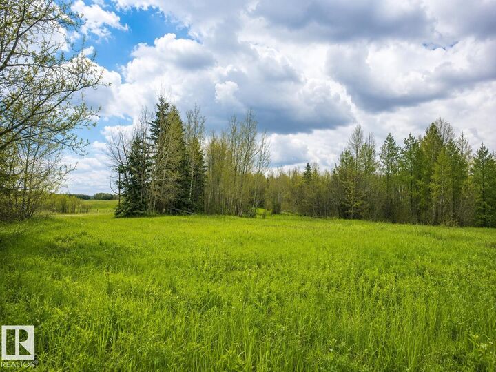 Property Photo:  5115 Twp Road 490A  AB T0C 0C0 
