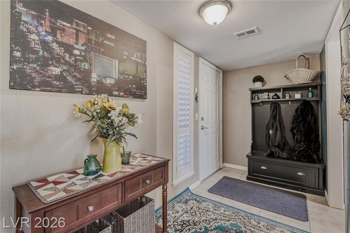 Property Photo:  2855 Geary Place 3205  NV 89109 