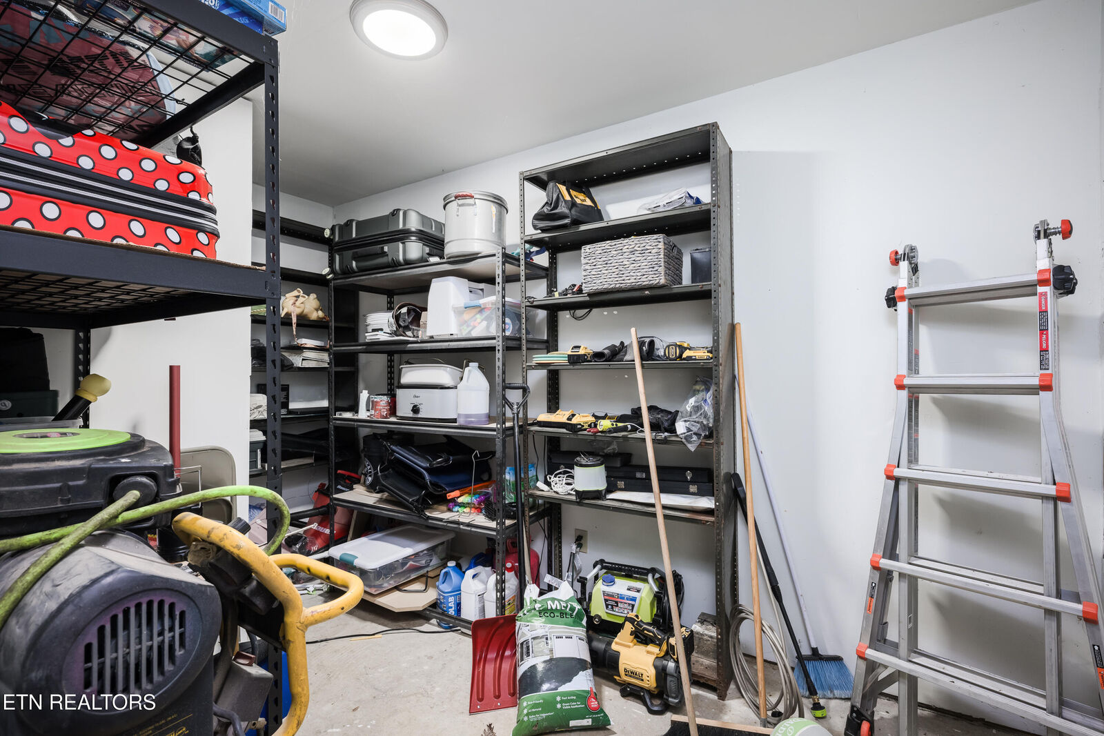 Property Photo:  1429 Glenwood Drive  TN 37803 