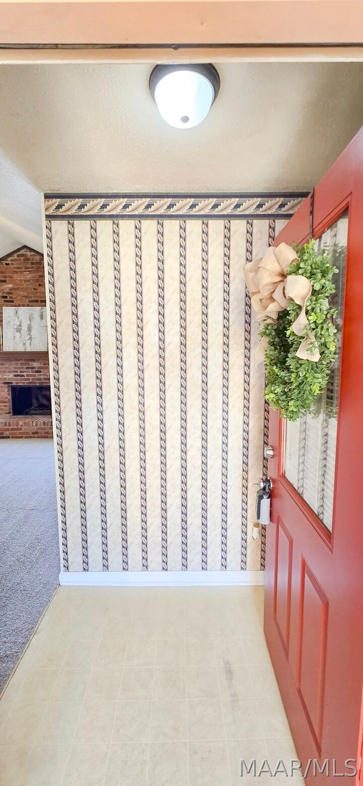 Property Photo:  429 Avon Road  AL 36109 