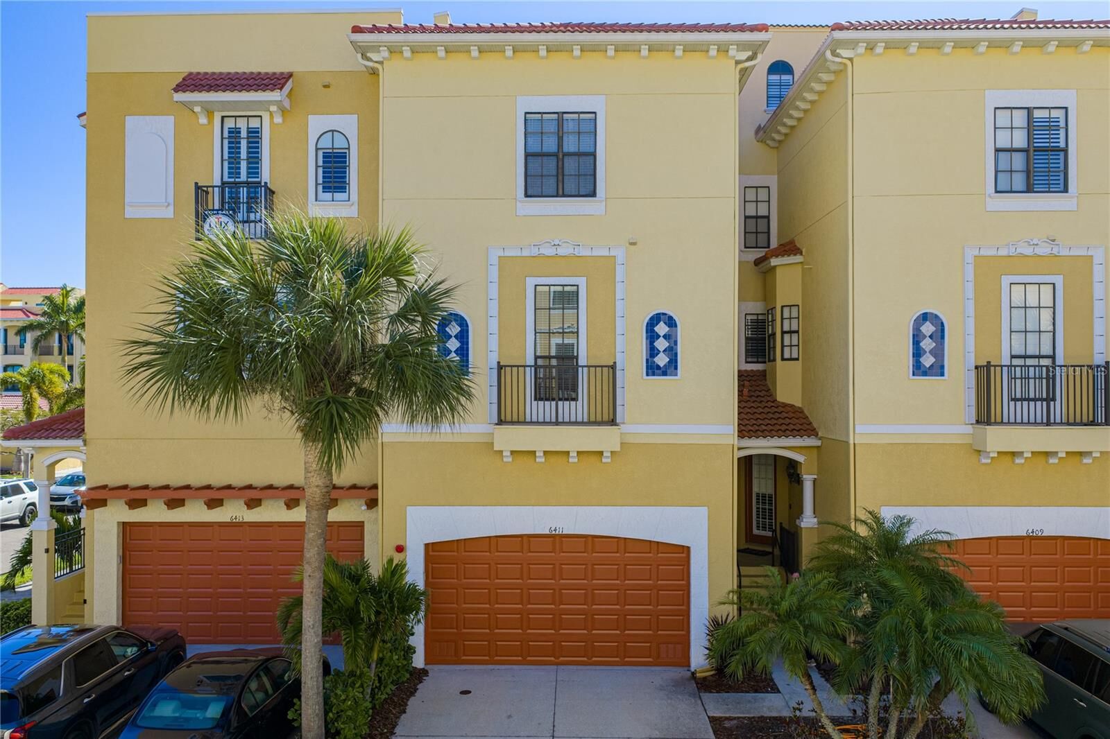 Property Photo: 6411 Mayra Shores Lane FL 33572