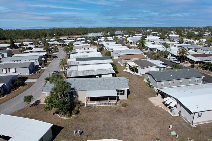 Property Photo:  2100 Kings Highway Lane 1064  FL 33980 