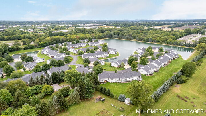 Property Photo:  2735 Sandpiper Lane  MI 49424 