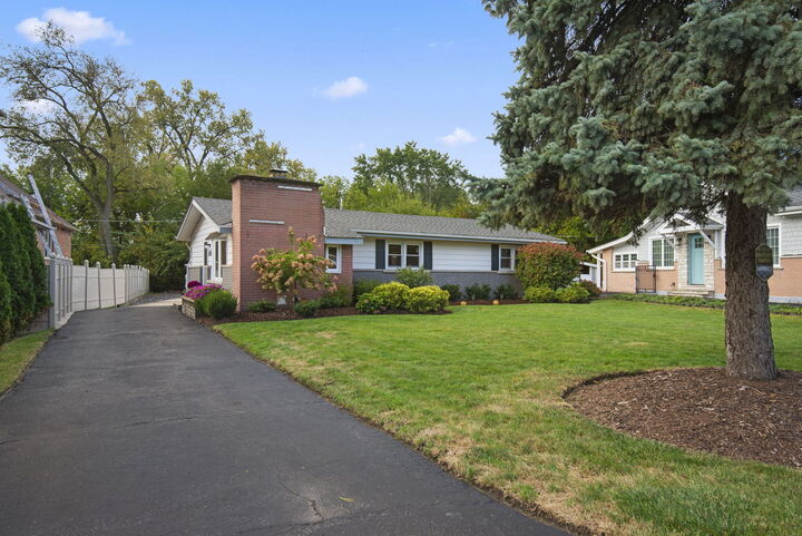 Property Photo:  8103 W 98th Street  IL 60465 