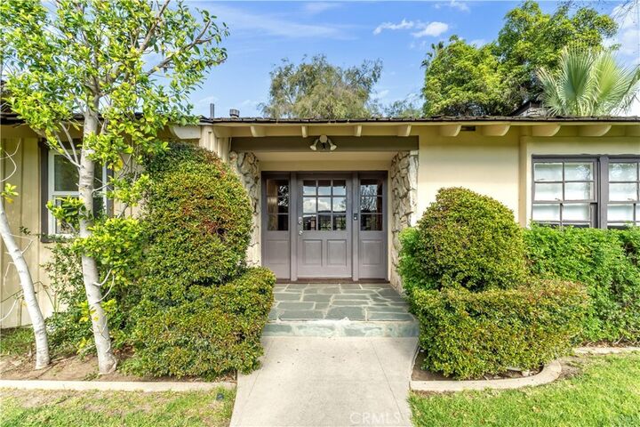 Property Photo: 16553 Hartsook CA 91436