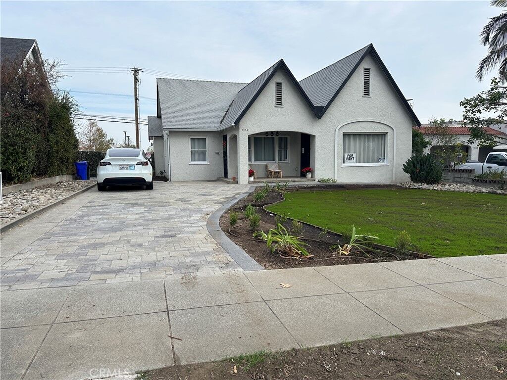 Property Photo:  1054 N Euclid  CA 91786 