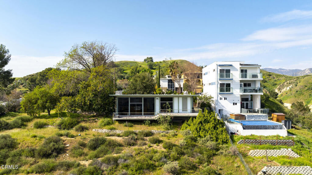 Property Photo: 12016 Mountain View Trail CA 91342