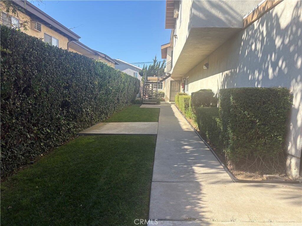 Property Photo:  11751 Colima Rd #B  CA 90604 