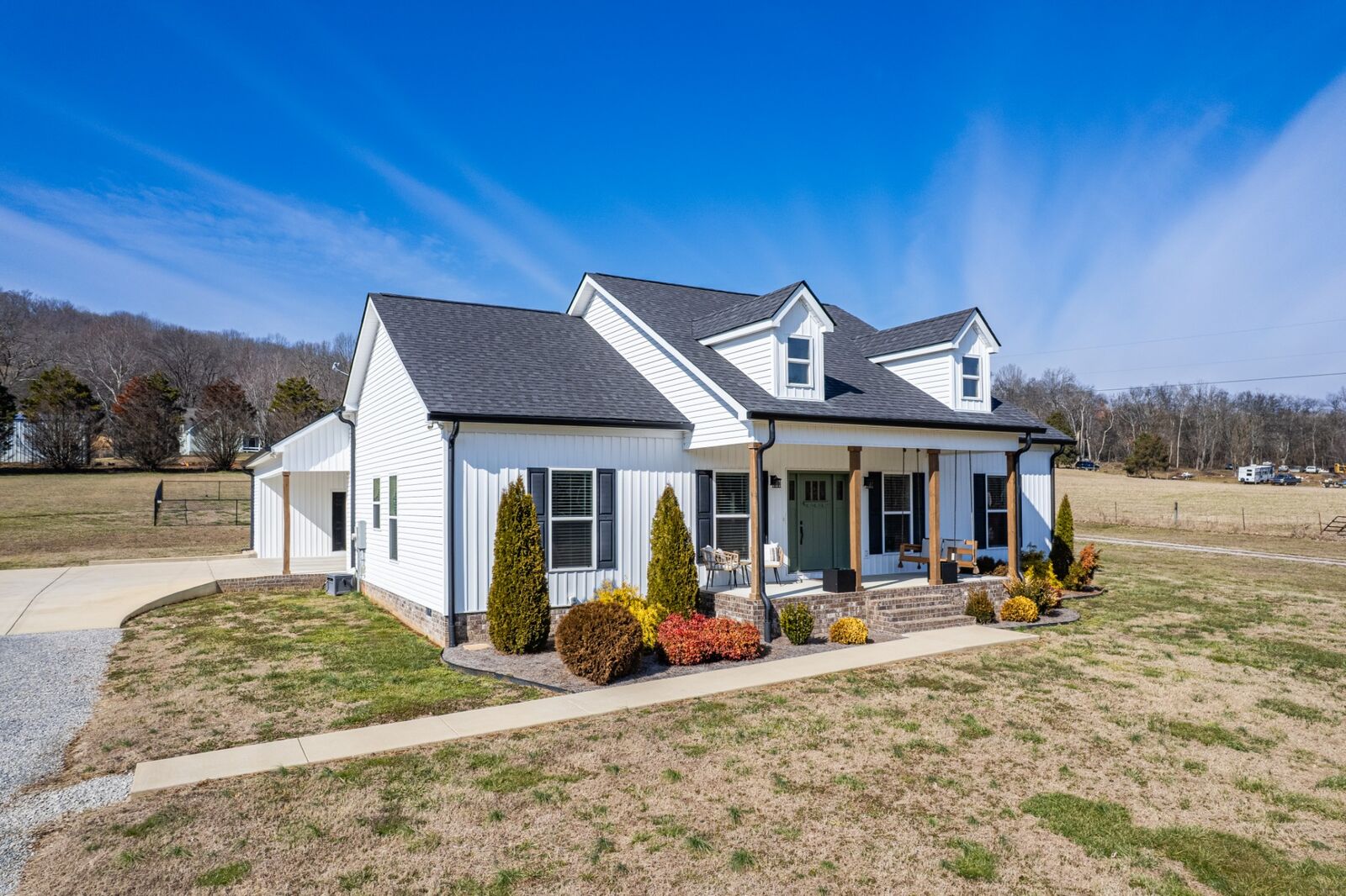 Property Photo: 2894 Dodson Gap Rd TN 38451