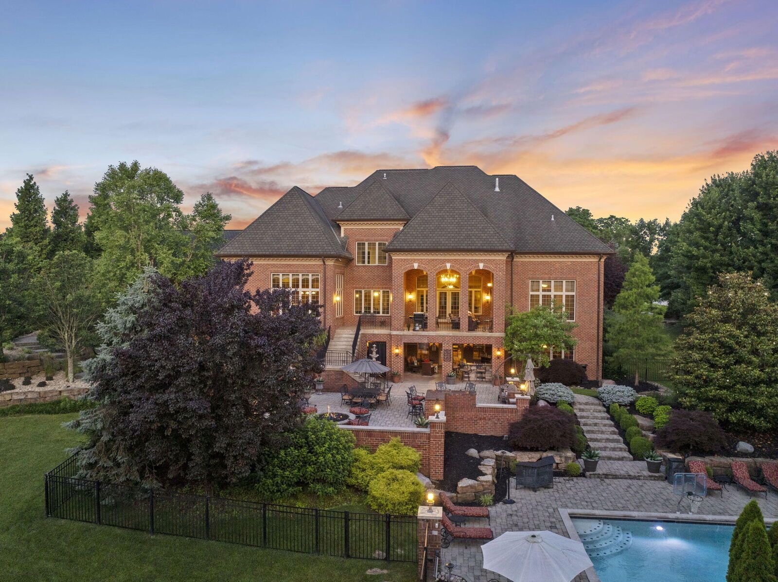 Property Photo:  944 Squire Oaks Drive  KY 41017 