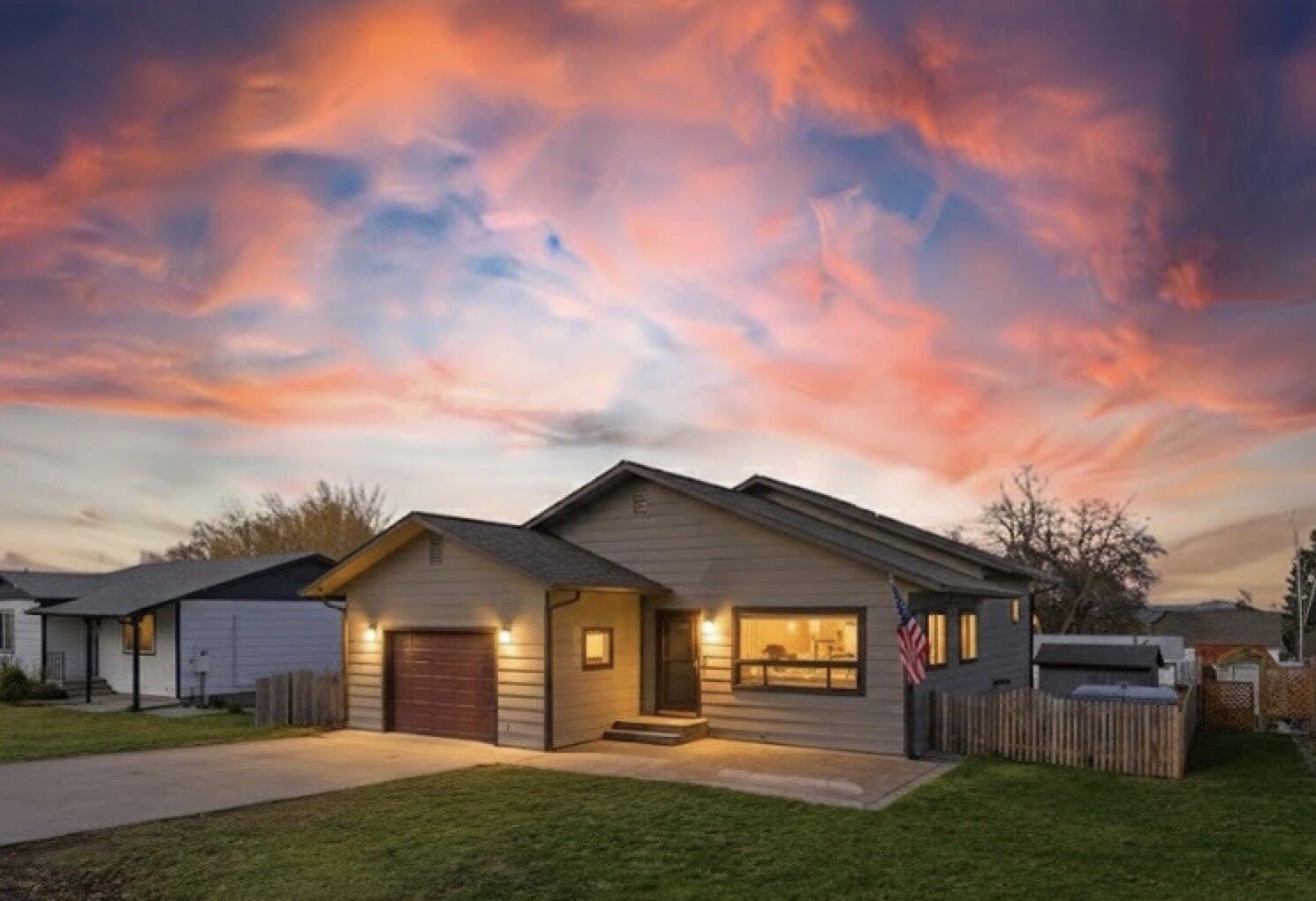 Property Photo: 202 Island View Drive MT 59860