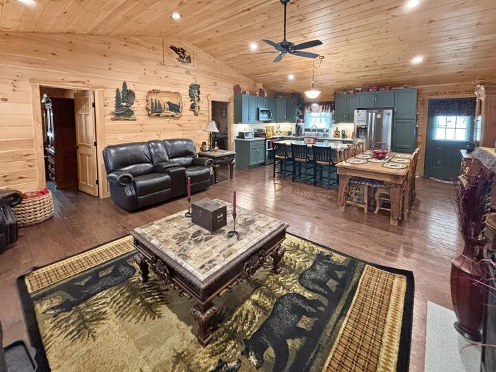 Property Photo: 11 Amherst Lane NH 03785
