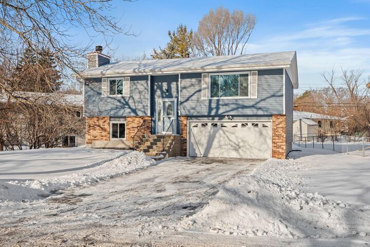 Property Photo:  2254 Pennsylvania Avenue S  MN 55426 