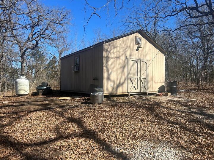 Property Photo:  72 Raintree Road  TX 75414 