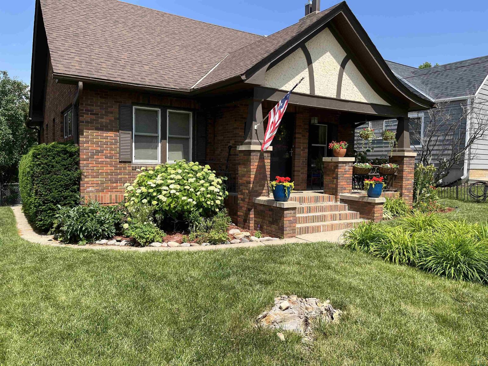 Property Photo:  3058 Stone Park Blvd  IA 51104 