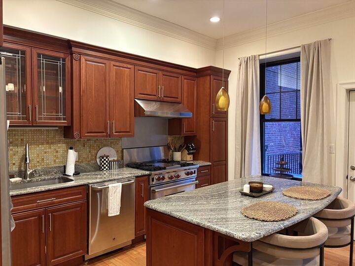 Property Photo:  39 High St 2  MA 02129 