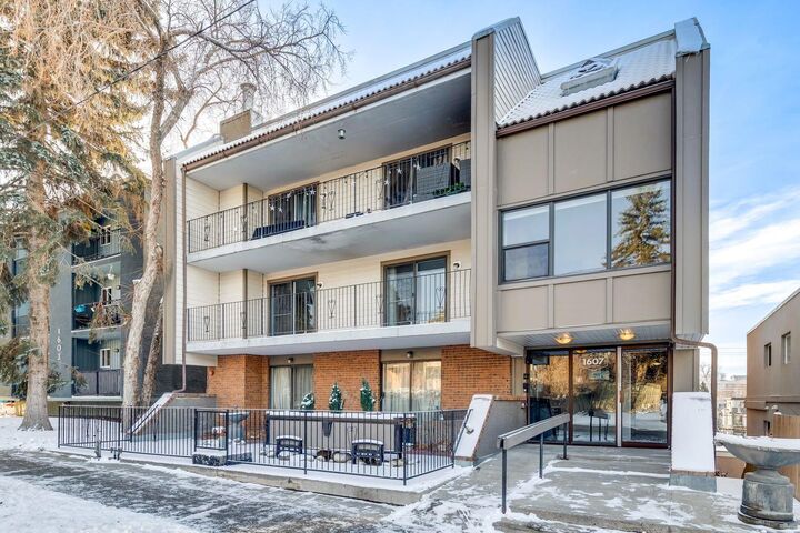 Property Photo: 1607 26 Avenue SW 6 AB T2T 1C7