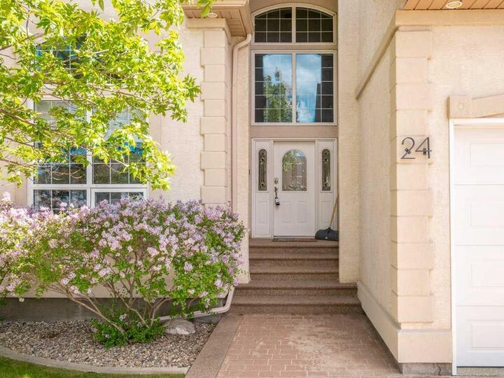Property Photo:  24 Fairmont Point S  AB T1K 7N6 