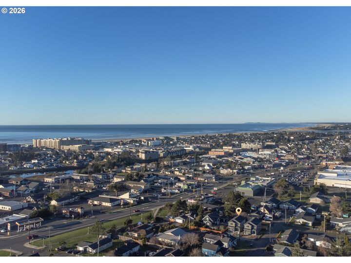 Property Photo: 934 H Ave OR 97138