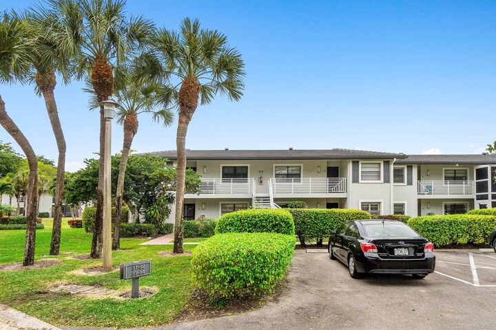 Property Photo:  34 Southport Lane A  FL 33436 