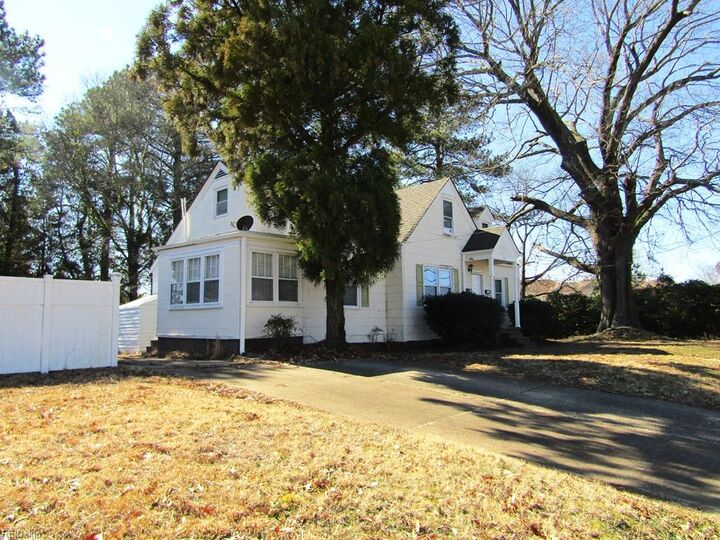 Property Photo:  873 Norview Ave  VA 23513 