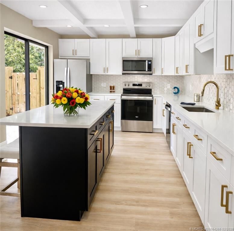 Property Photo:  3575 Sunset Trace Circle 3575  FL 34990 