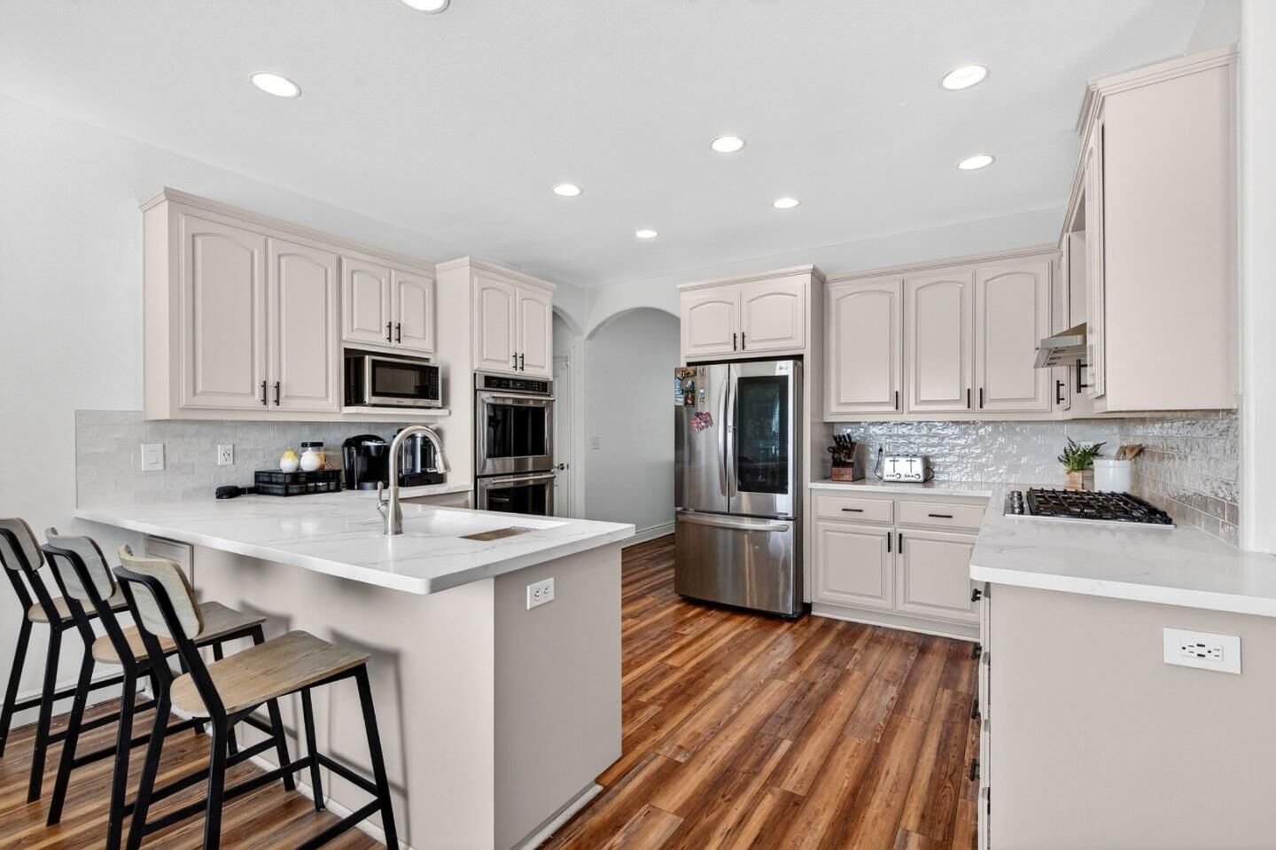 Property Photo:  313 Taryn Court  CA 95023 